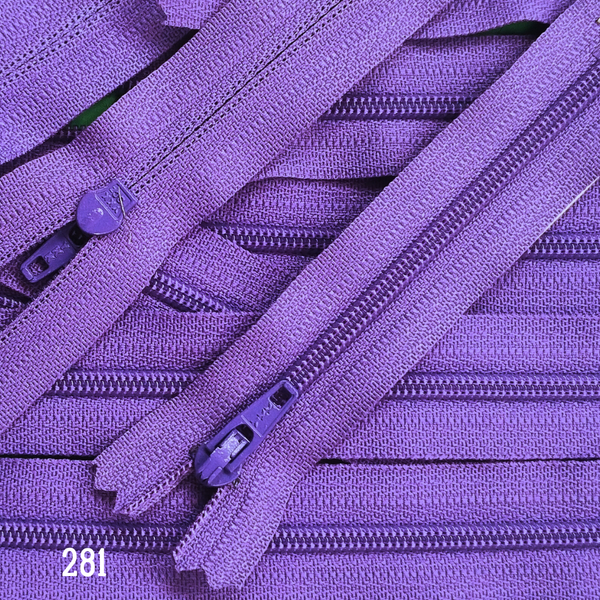 YKK Nylon Dress and Skirt Zip 20cm 8inch: Delphinium (281) ZS3/E10