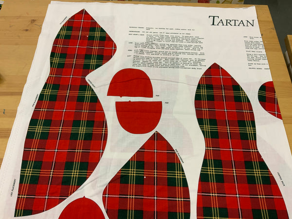 XP033 Make Your own Tartan Teddy Bear Christmas Panel