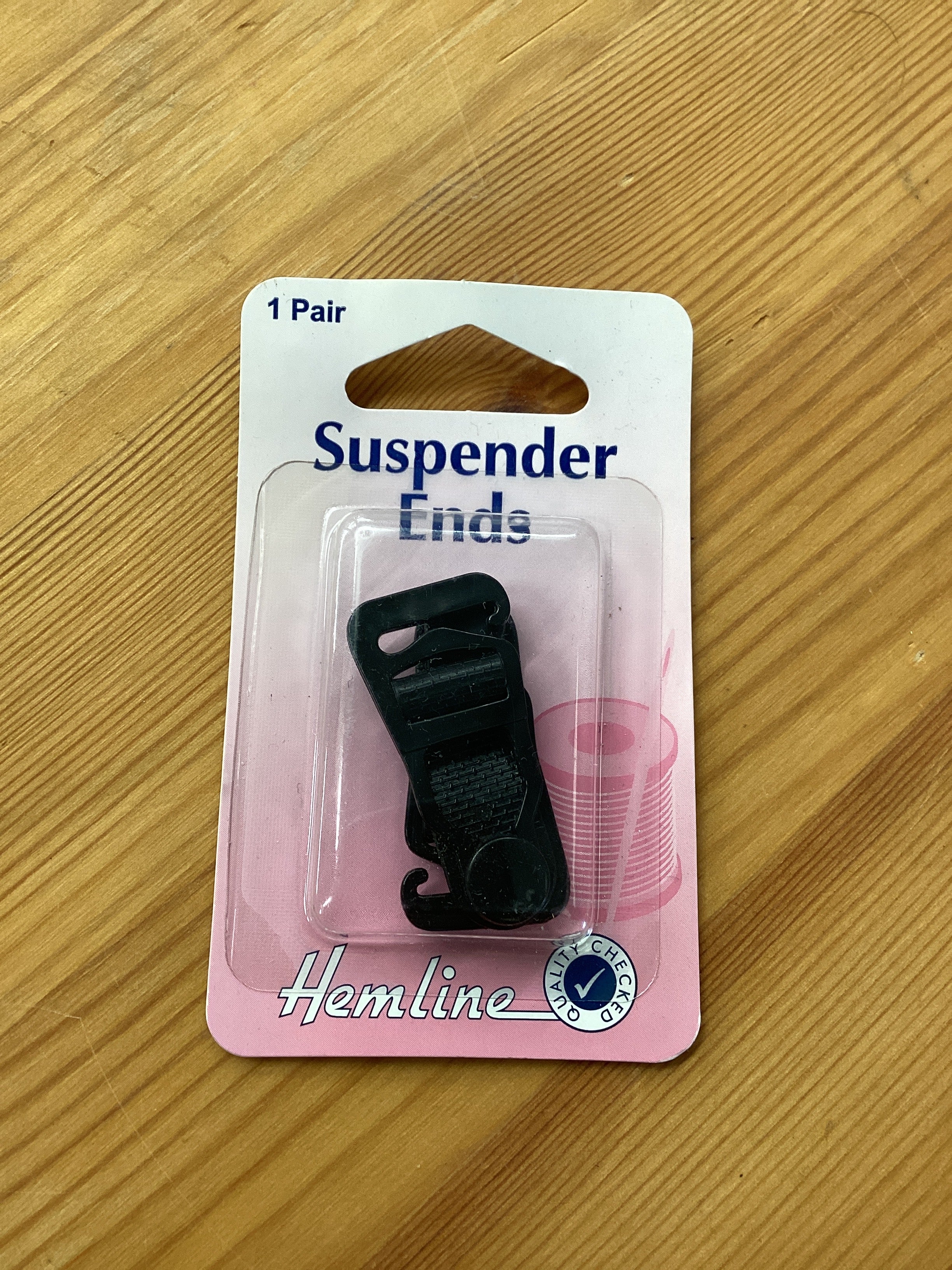 Hemline Suspender Ends: Black