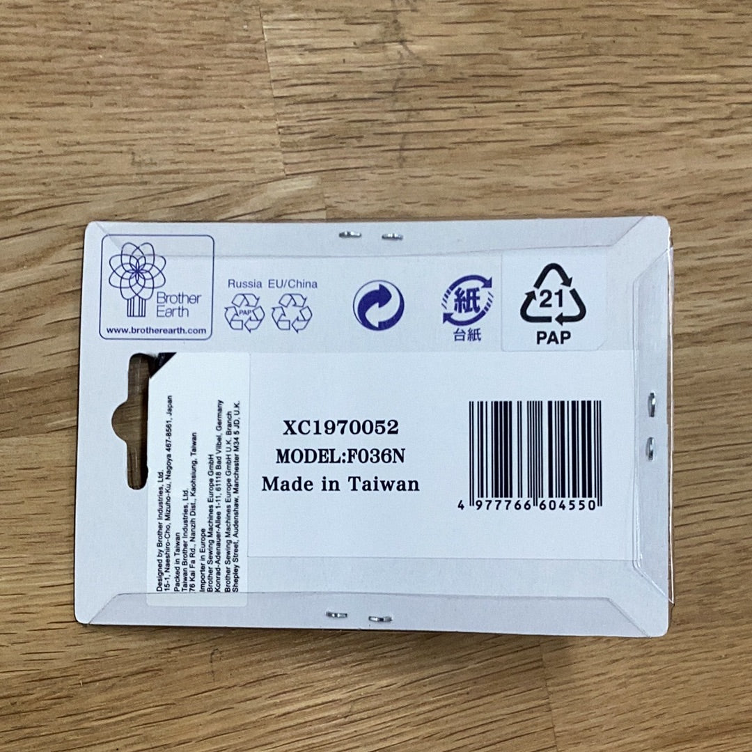 Adjustable Zipper / Piping Foot F036N | Brother Sewing Machine Accessories (XC1970052)