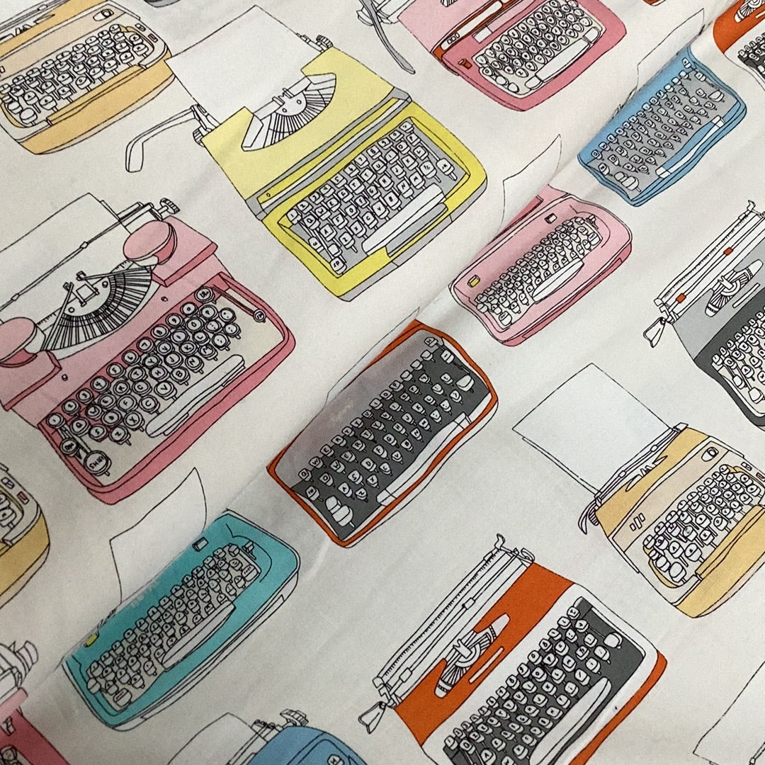 Type by Julia Rothman Pattern No.35530 | Windham Fabrics - 1/2 Metre