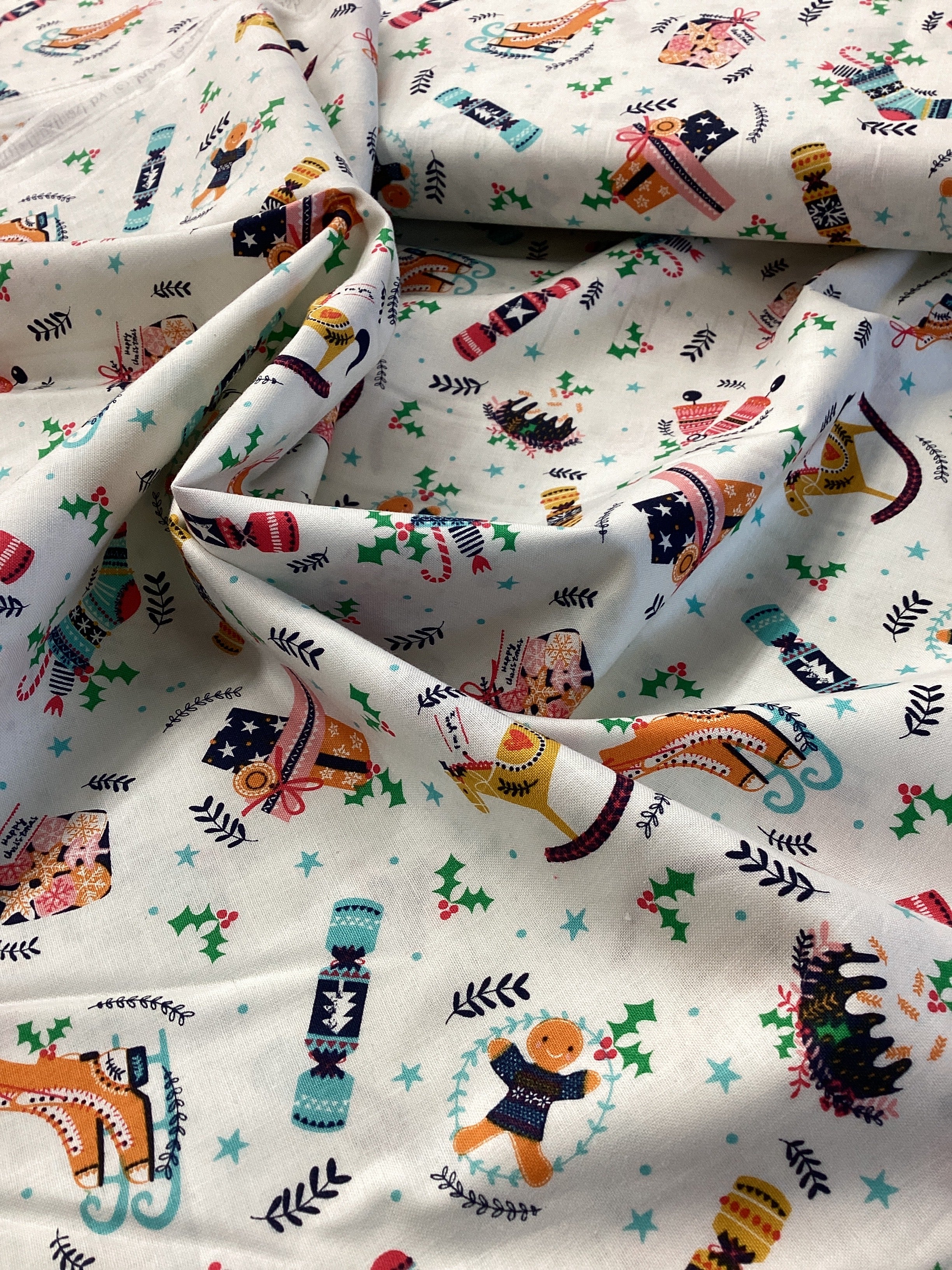 X068 Merry Little Christmas! by Jane Farnham | Dashwood Studio -  1/2 Metre