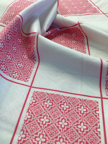 Pink and White Geometric patterned fabric | Unknown 1/2 metre