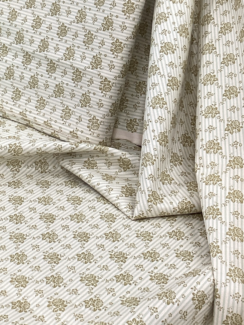 Emily Green 481110 | Tilda Quilt Collection - 1/2 metre