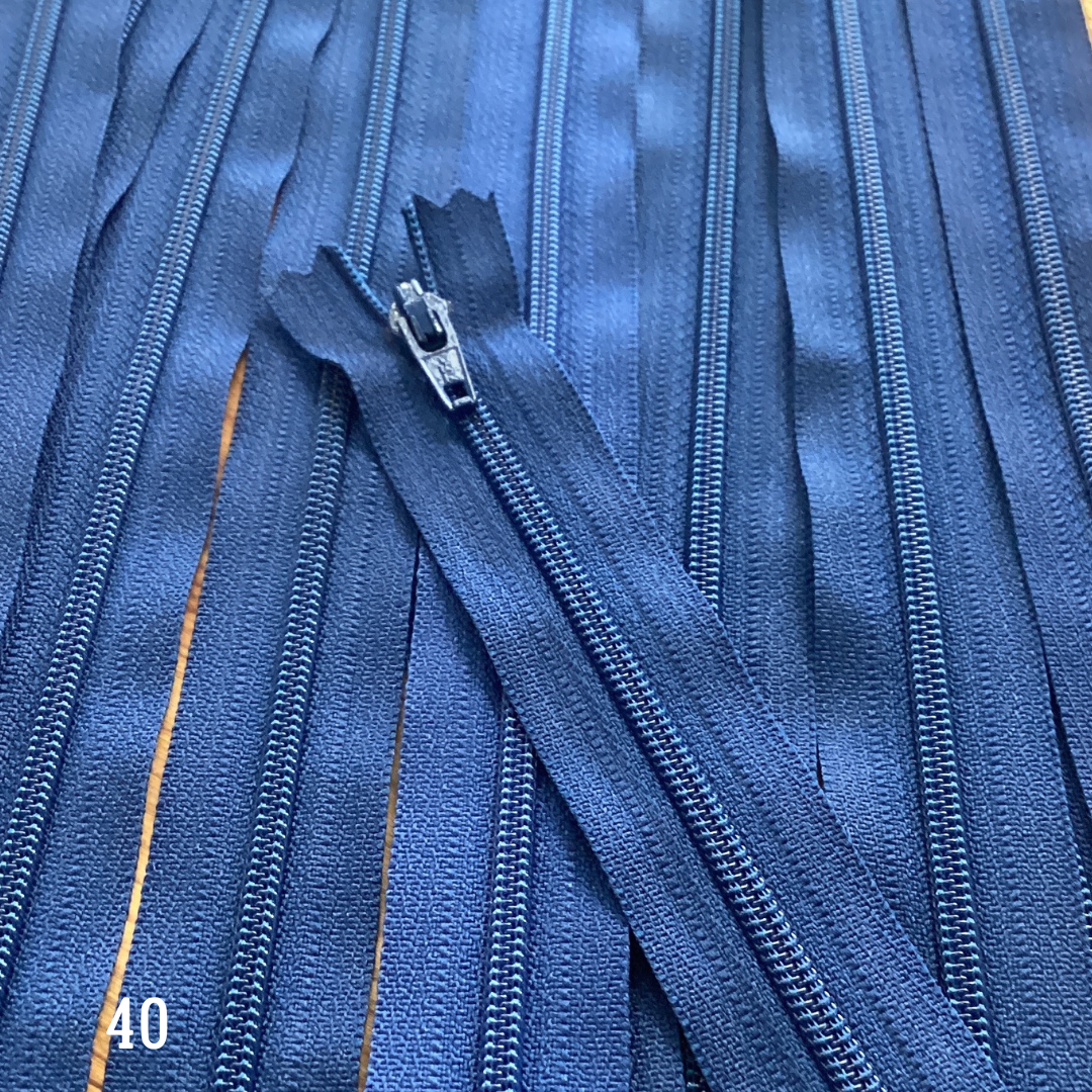 YKK Nylon Dress and Skirt Zip 25cm 10inch (40) ZS3\M9
