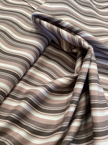 F733/13 Chocolat | Fabric Freedom - 1/2 metre