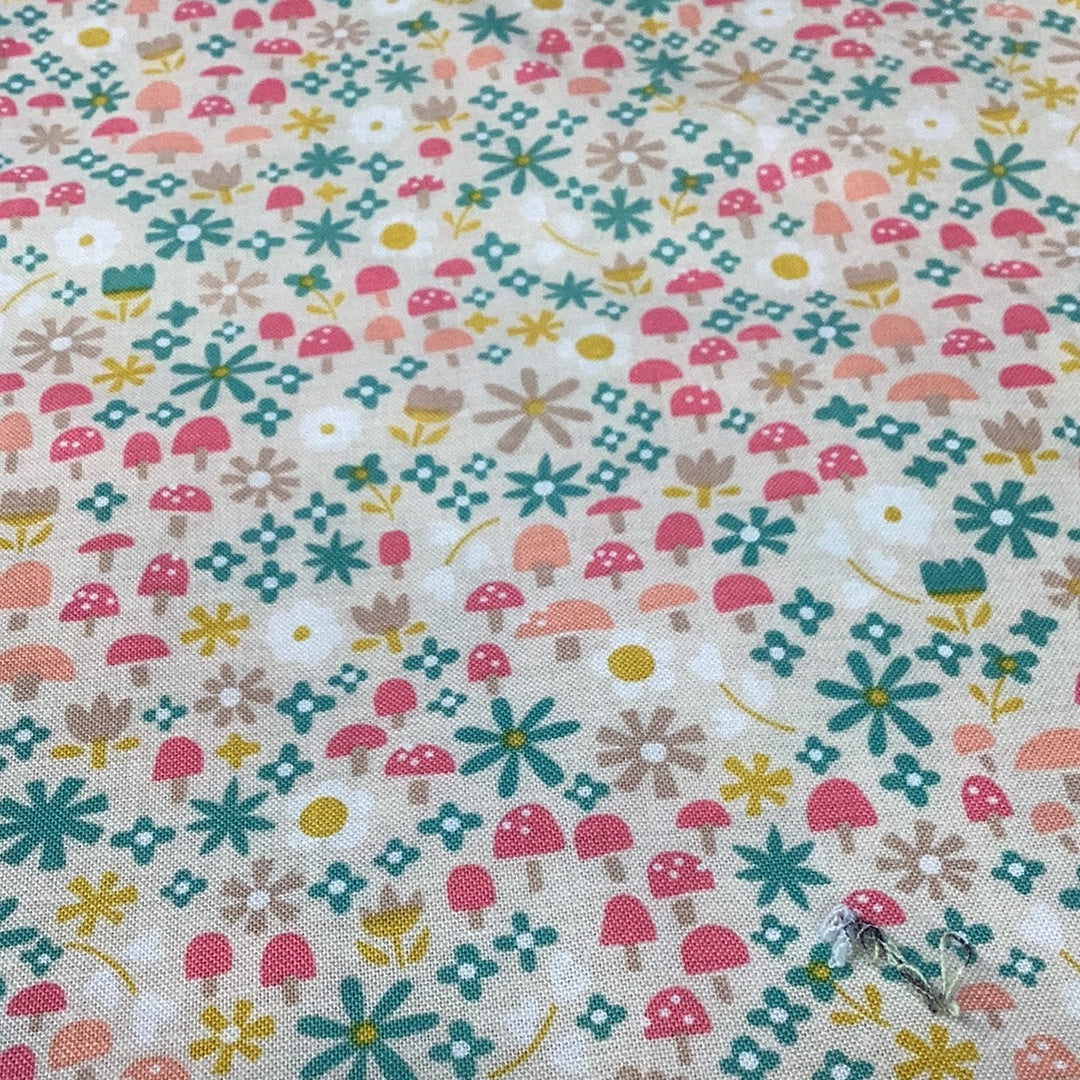 Goldilocks C5714 Cream -Riley Blake- DA17 - 1/2 Metre