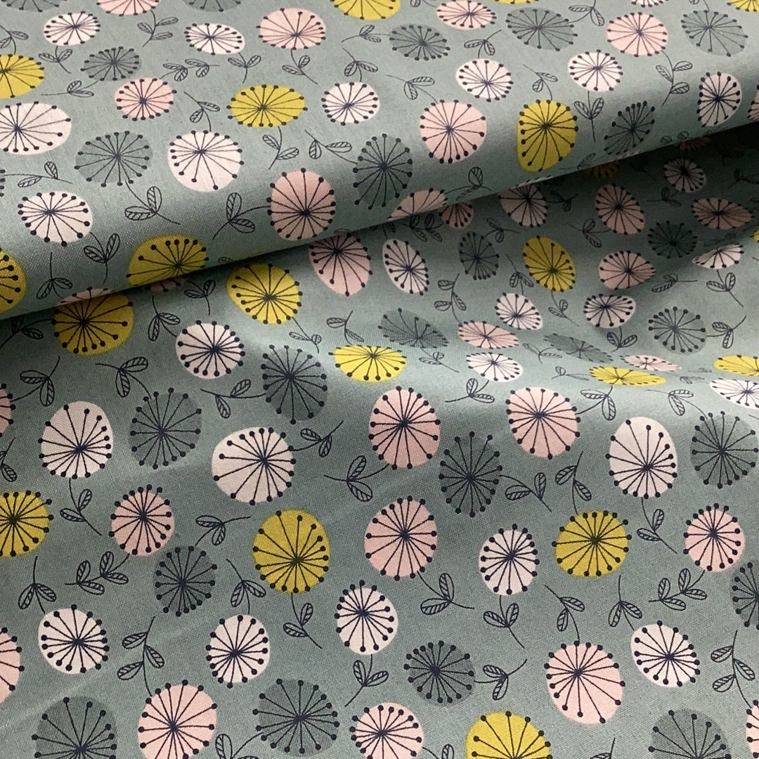 1843 Modern Retro Flowers | Makower UK - 1/2 metre