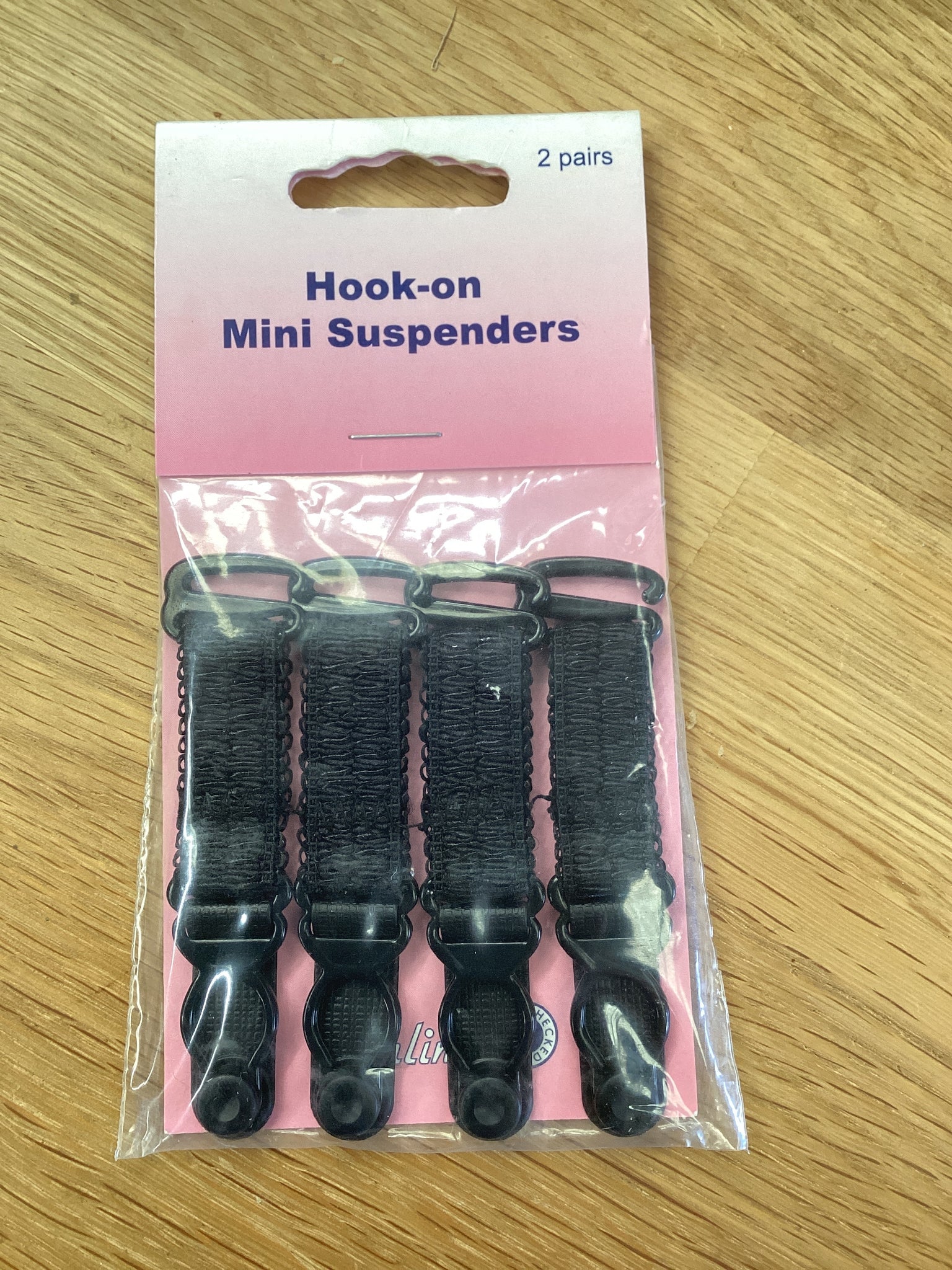 Hemline Hook-on Mini Suspenders: Black