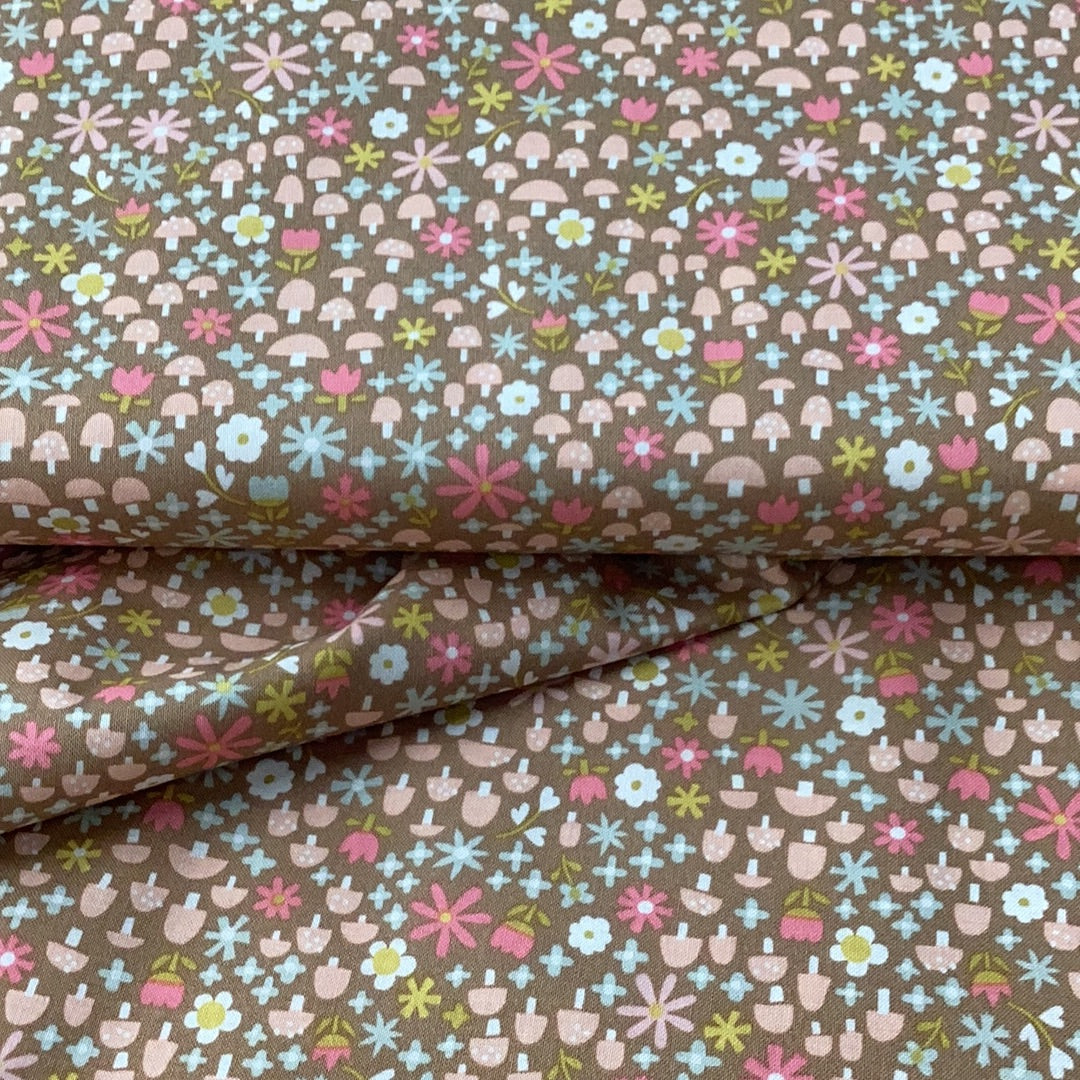 Goldilocks C5719 Brown -Riley Blake- DA19 - 1/2 Metre
