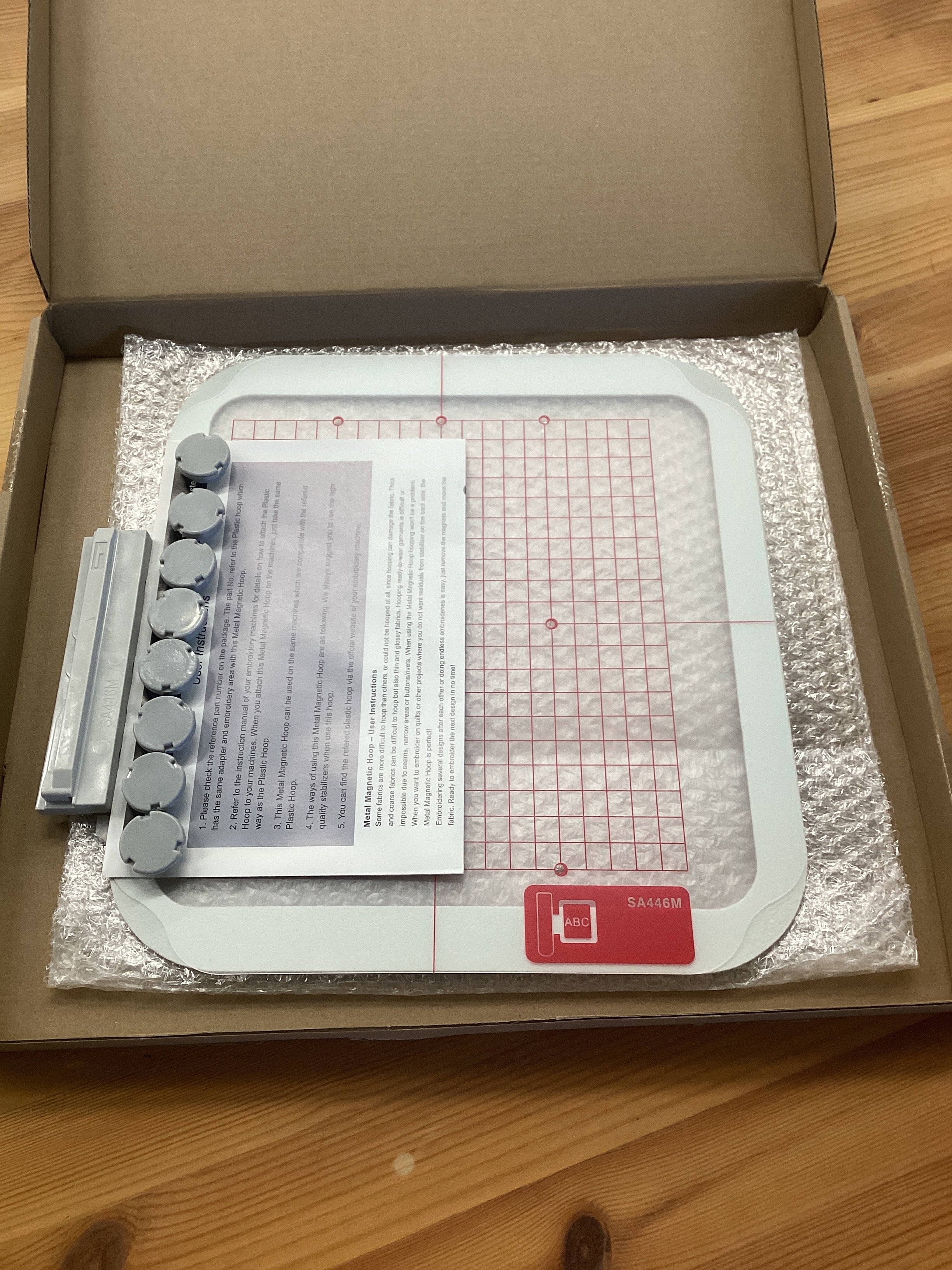 Magnetic Embroidery Hoop 200mm x 200mm SA446M | Fits Brother V/XE Machines