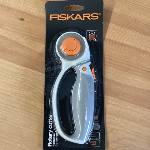 Soft Grip Rotary Cutter | Fiskars