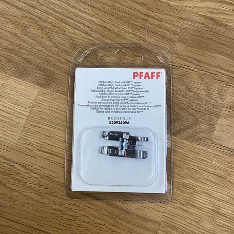 Stitch in the DItch Foot with IDT system | Pfaff Feet