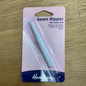 Hemline Seam Ripper with Safety Ball