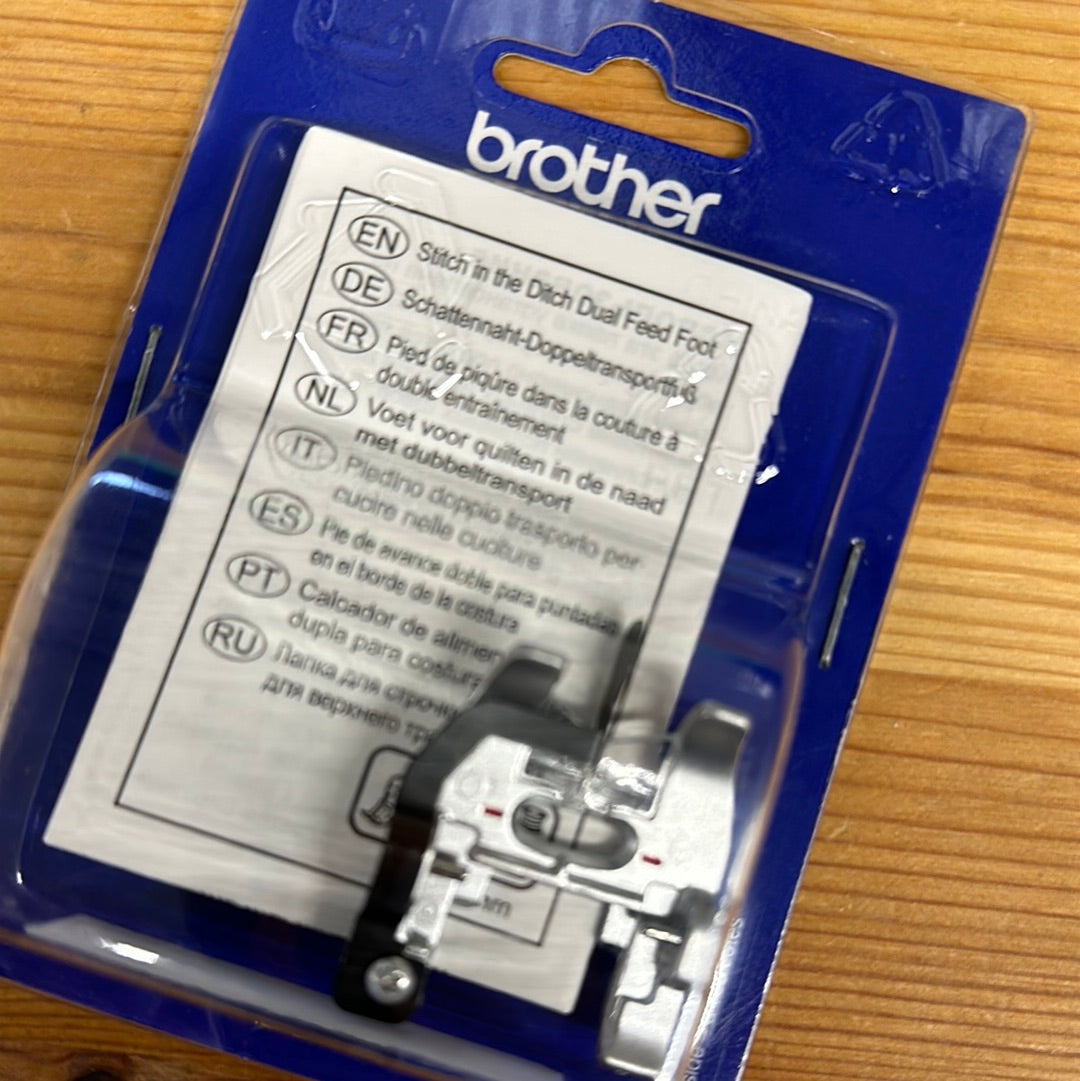 Brother Stitch in the ditch dual feed foot F075 | Brother Sewing Machine Accessories (XG3155001)