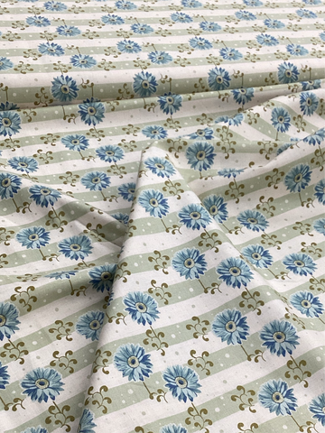 Gerbera Blue 481113 | Tilda Quilt Collection - 1/2 metre