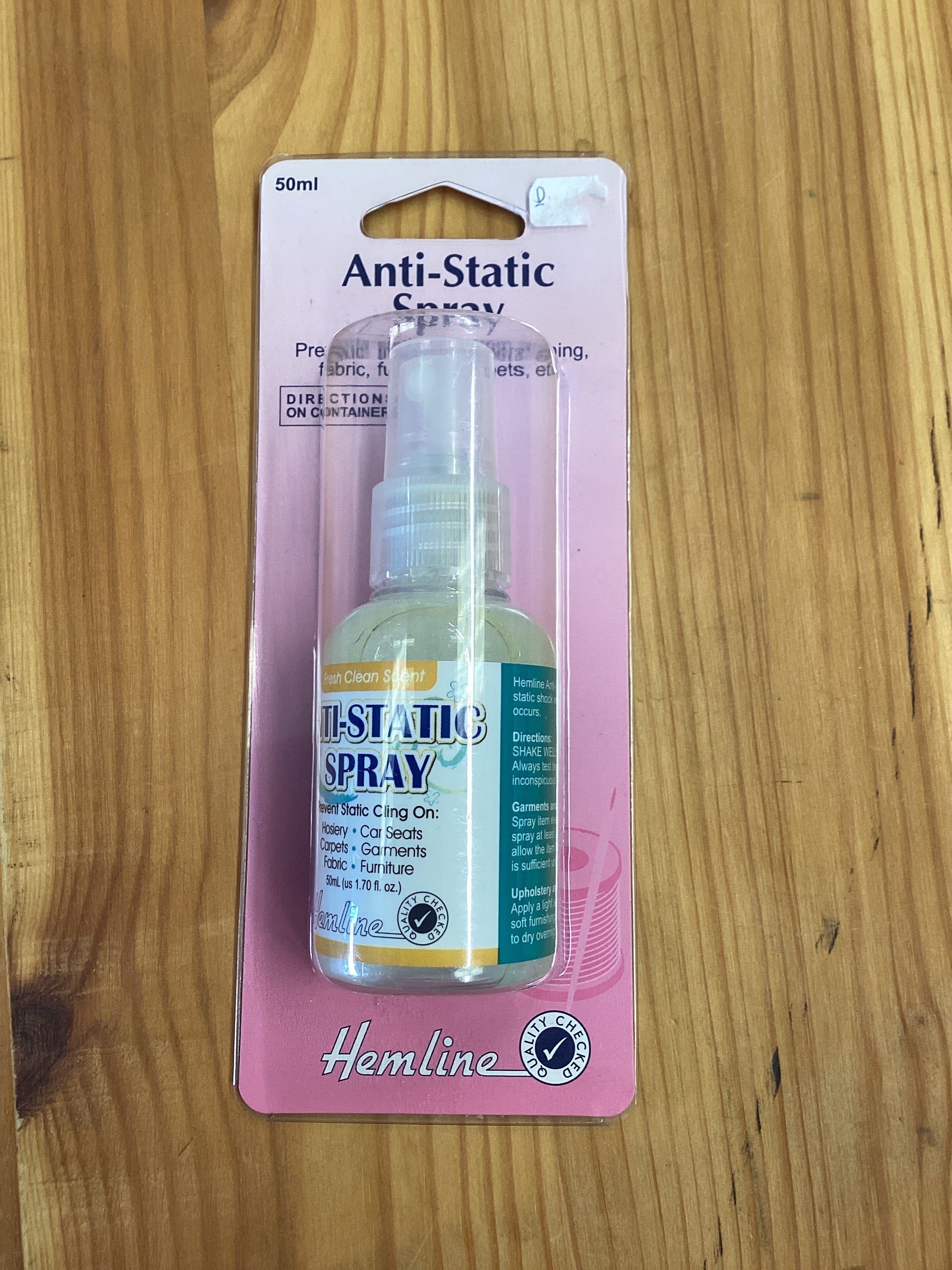 Hemline Anti-Static Spray
