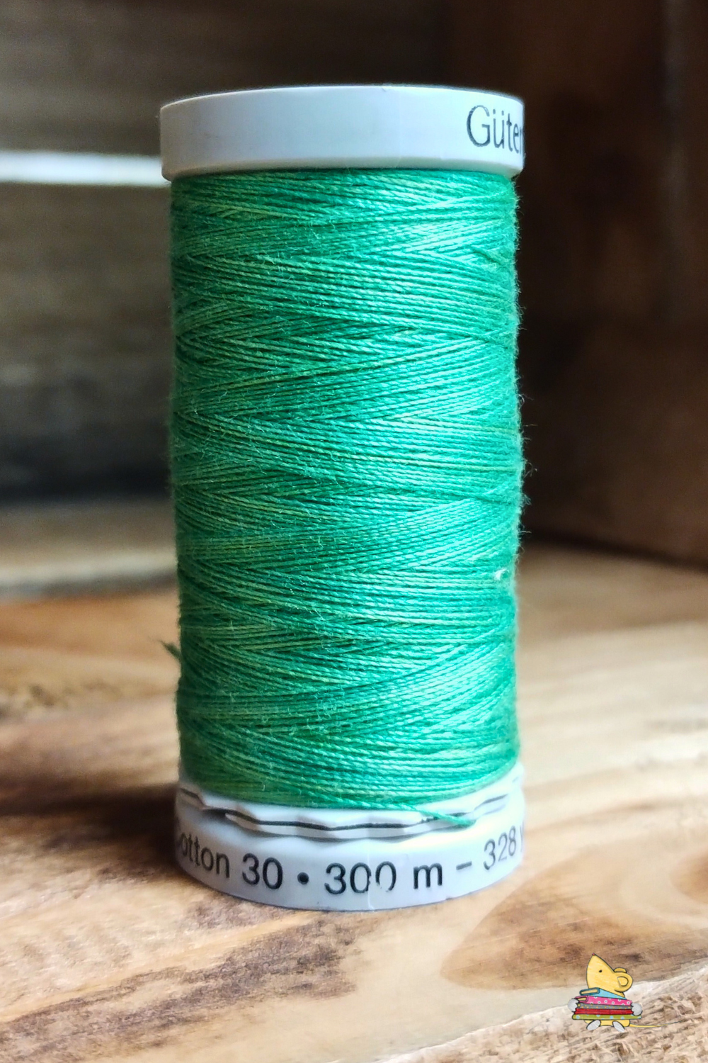 Gutermann Machine Embroidery/ Quilting Thread 100% Cotton 300m (4018)