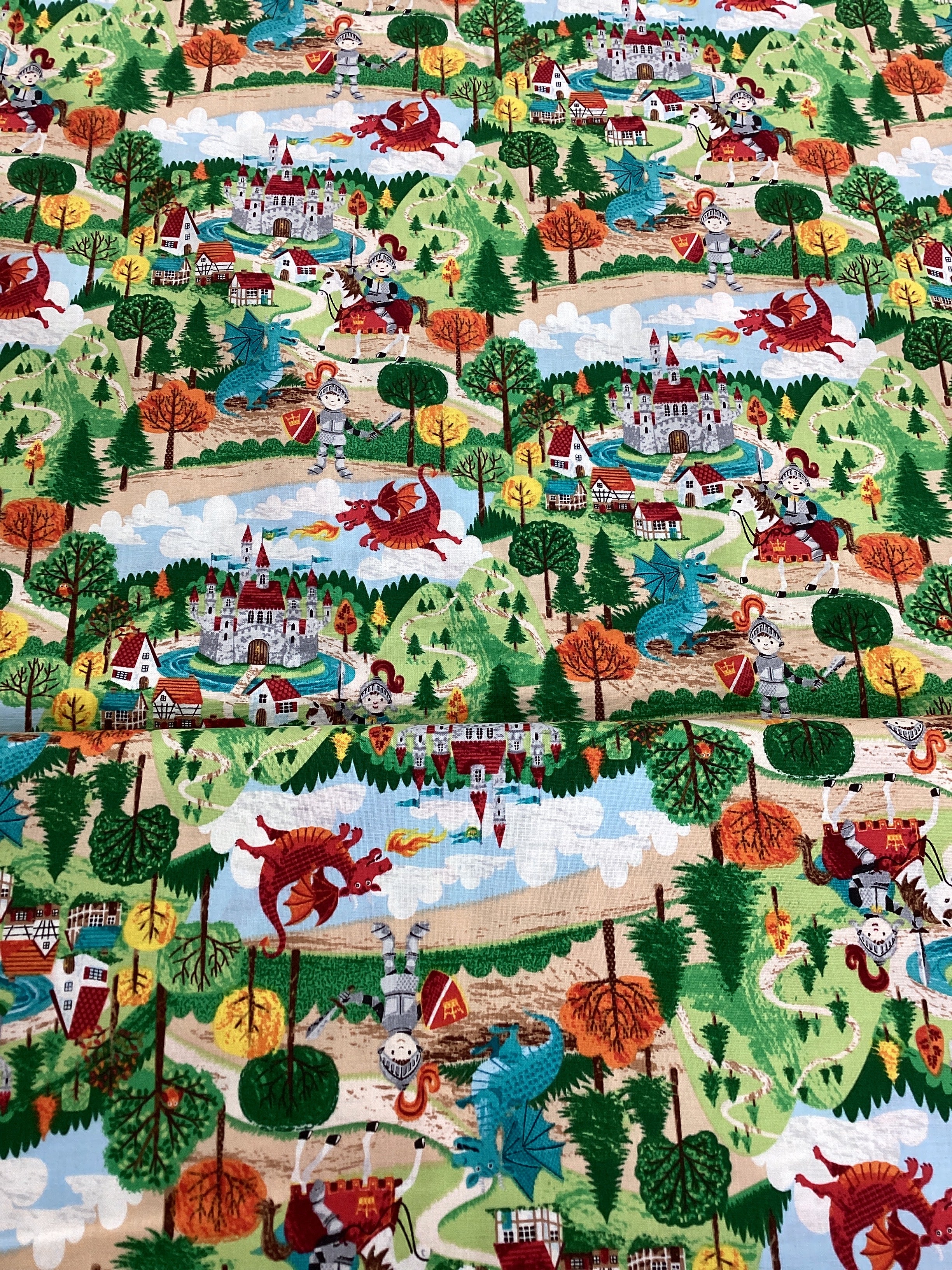 2052 Dragonheart Scenic C#1 | Makower UK - 1/2 metre