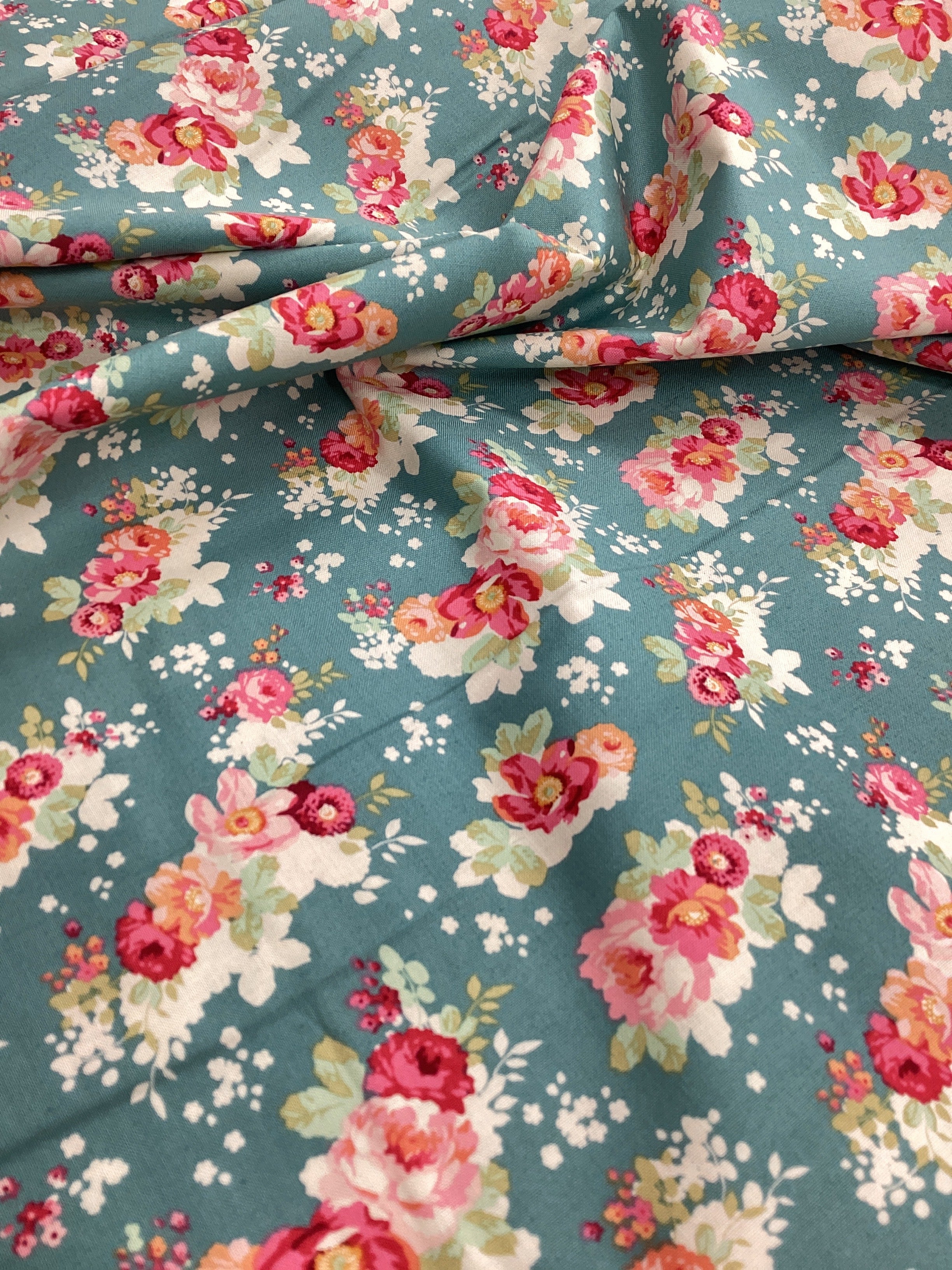 Tilda 110 Flowercloud Teal 481225 | Tilda Quilt Collection - 1/2 metre