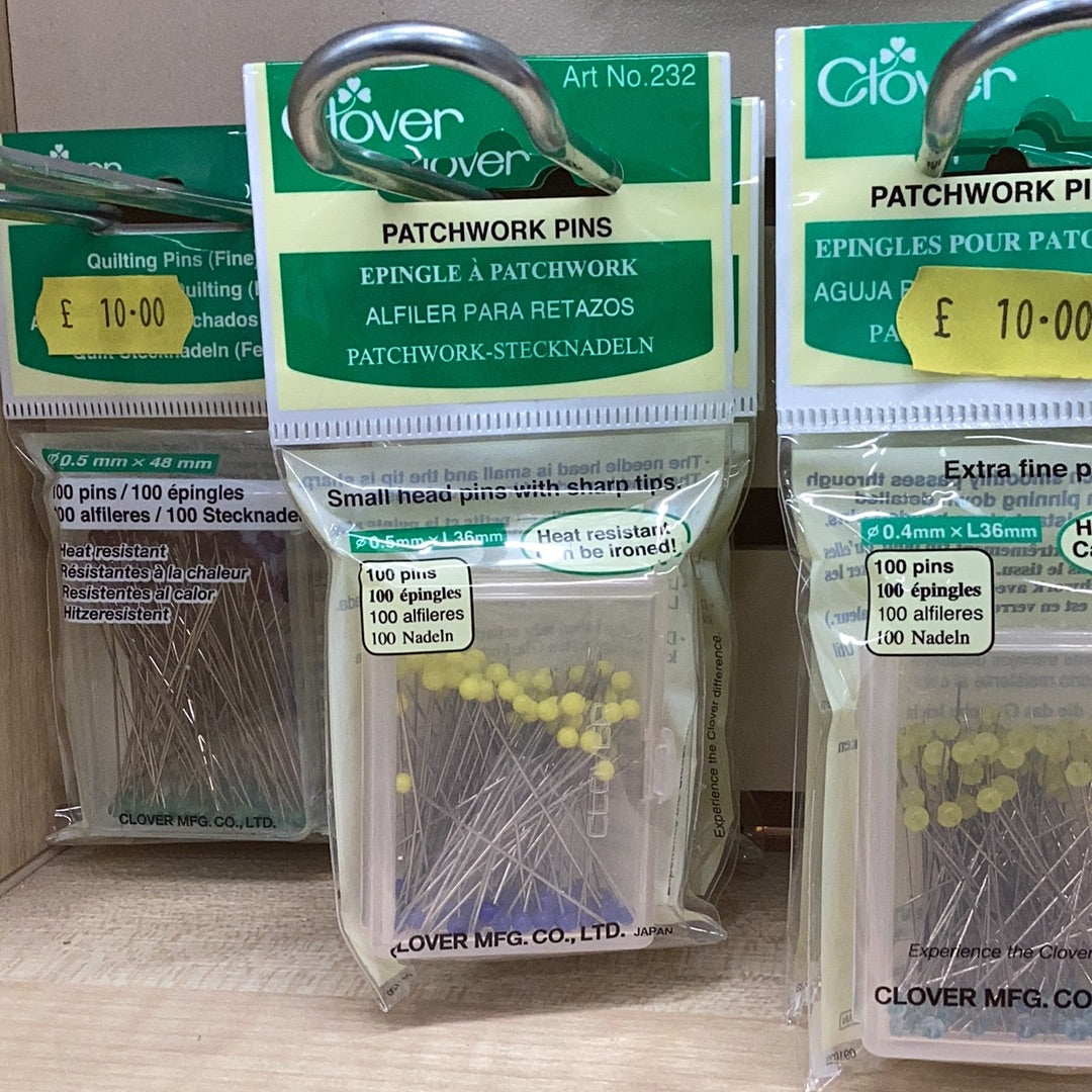 Clover Patchwork Pins (Fine) x100