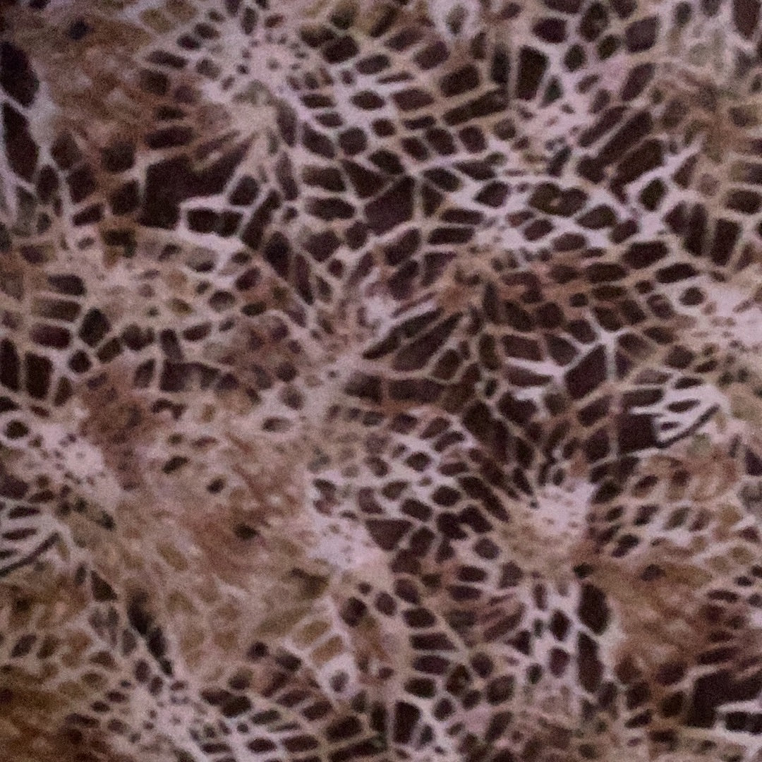 F728 Chocolat | Fabric Freedom - 1/2 metre
