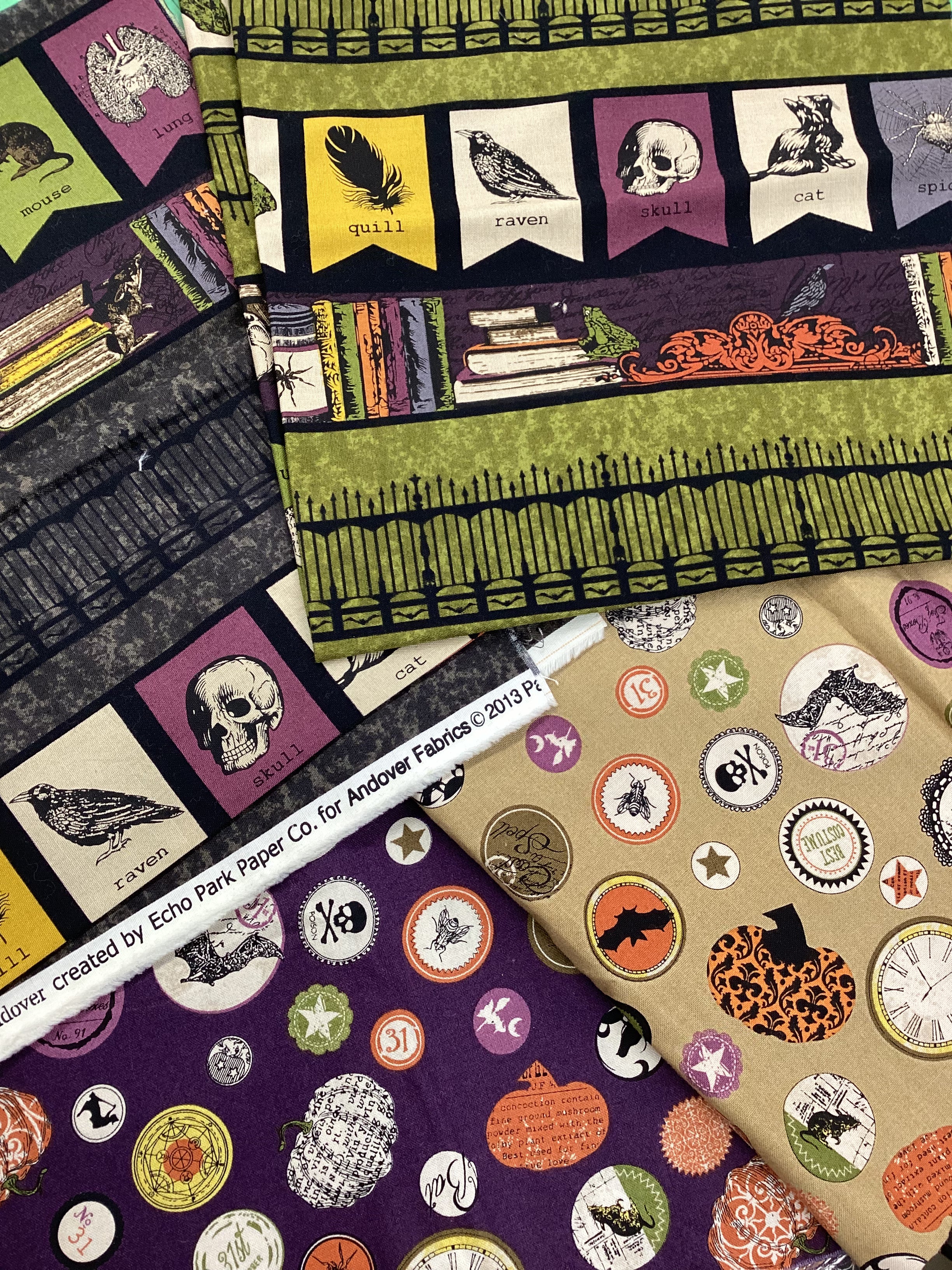 Spooky Fabric Bundle | Last few -Random Bundle of 4 Half Meter Pieces