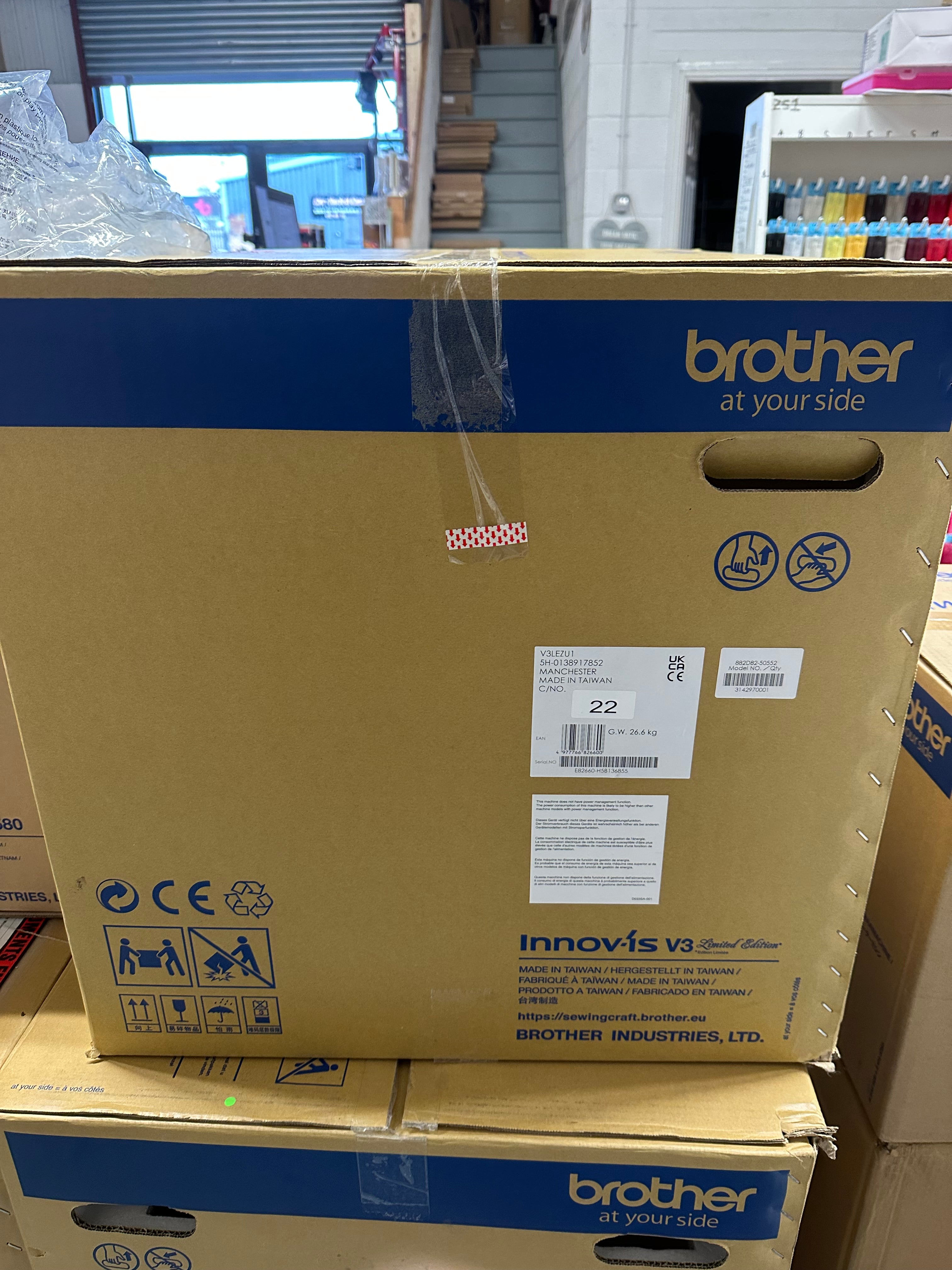 Brother Innovis V3LE | Harrogate Display Model (FMHGV3)