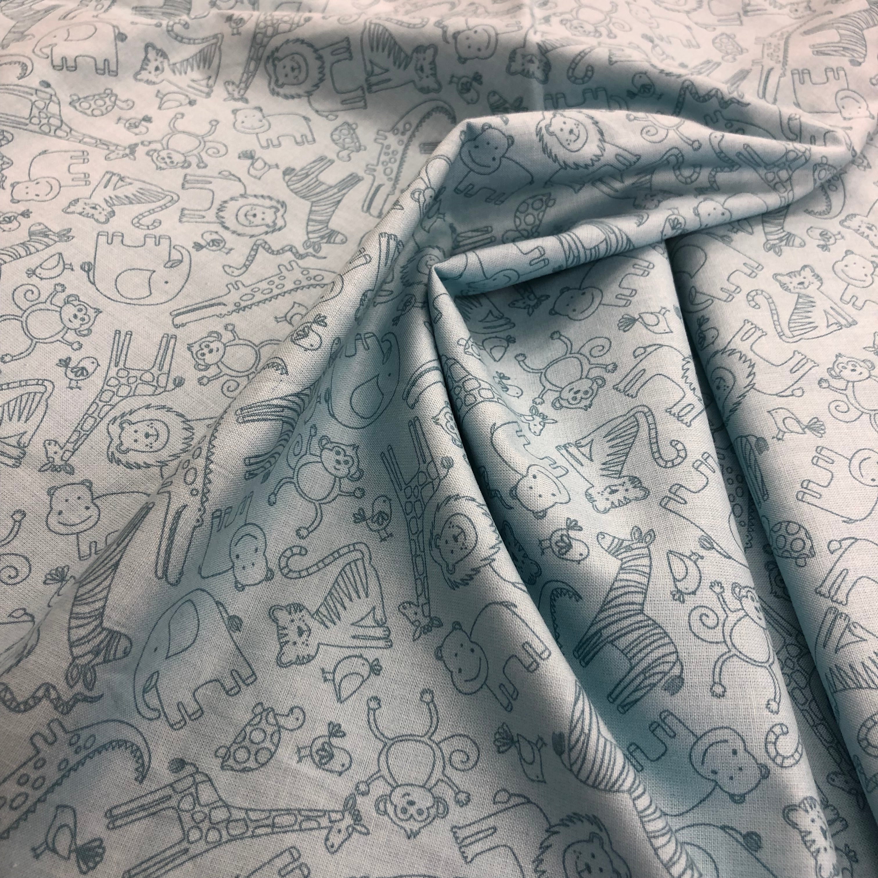 1207 -B Jungle Outline The Henley Studio | Makower UK - 1/2 metre
