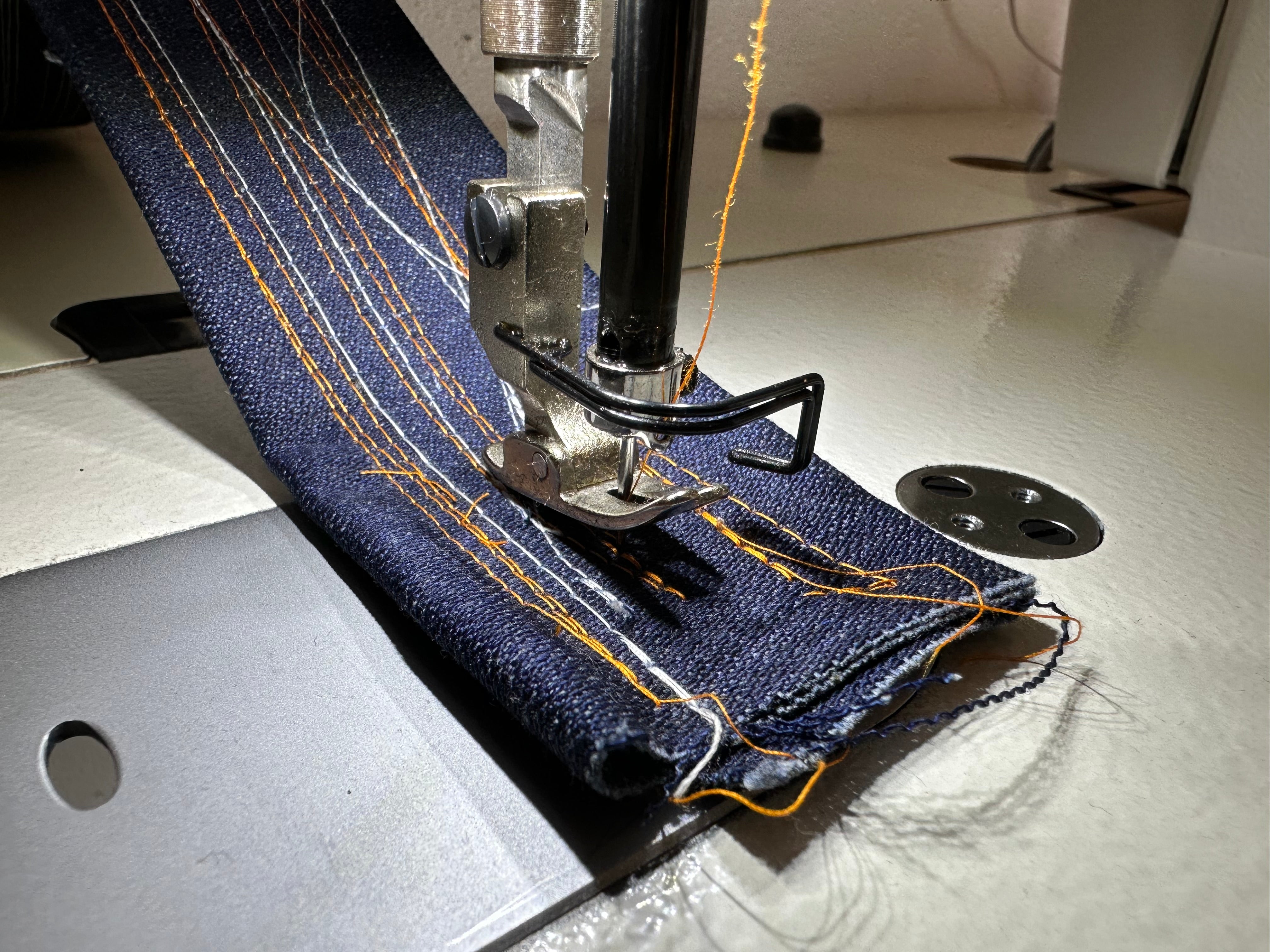 FEIYUE INDUSTRIAL Lockstitch Sewing Machines | FYB8-D4