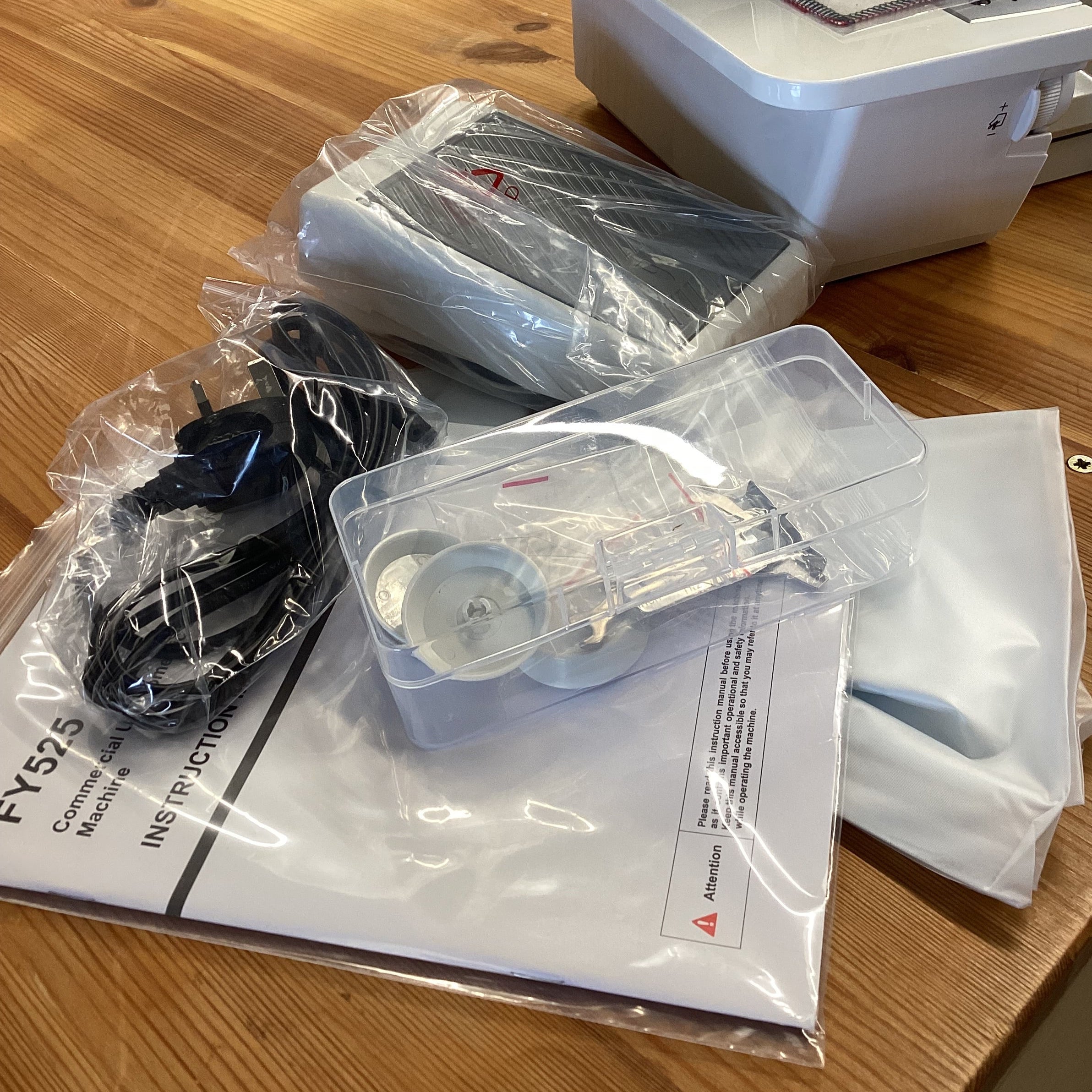 FY525 Overlocker | Fabric Mouse x FEIYUE