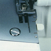 Juki MO-654DEN Overlocker