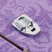 Brother F004N concealed zipper foot
