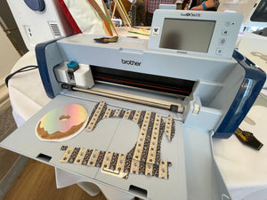 Brother ScanNcut SDX2250D with Fabric Cutting Bundle