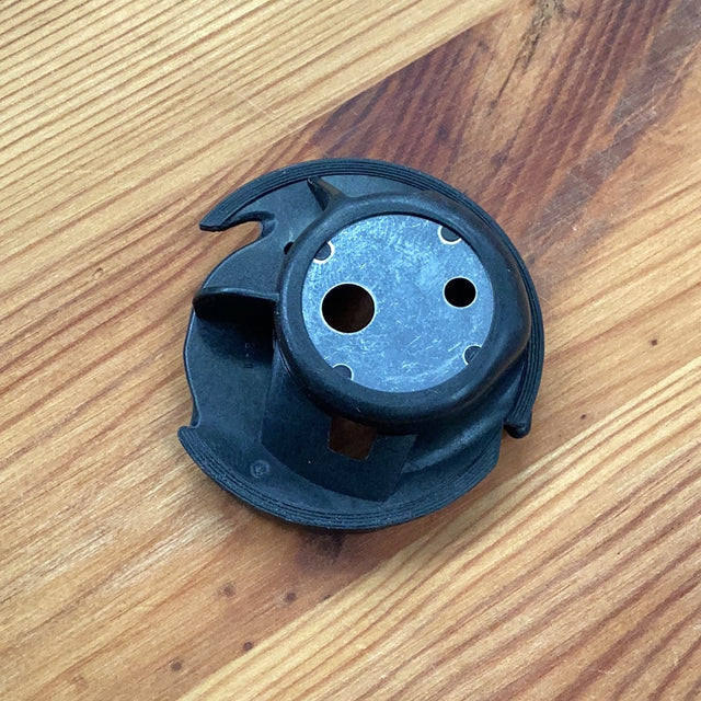 Brother Bobbin Case / Inner Rotary Hook – XG6985001