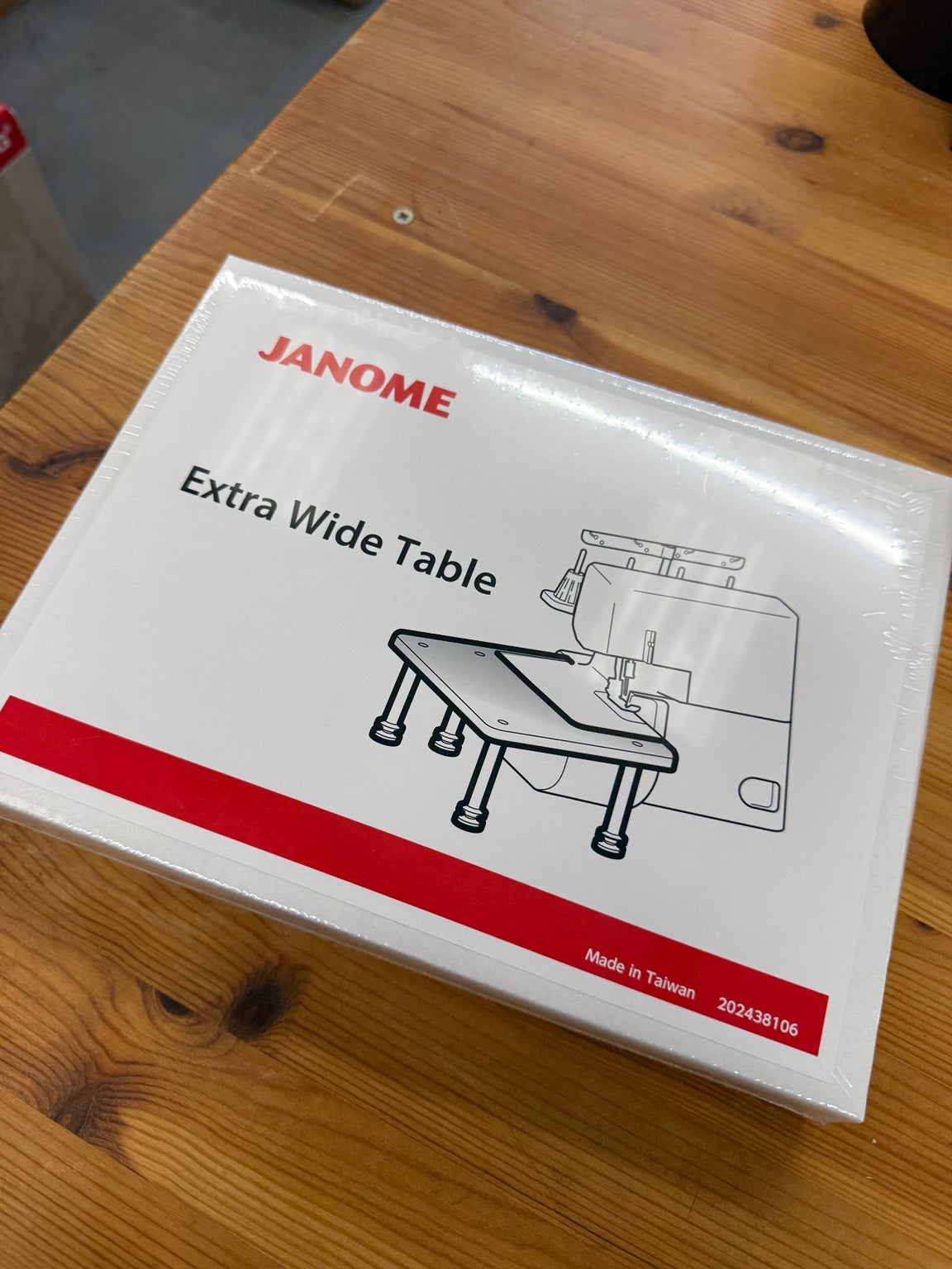 Boxed Janome extra wide overlocker table 202438106