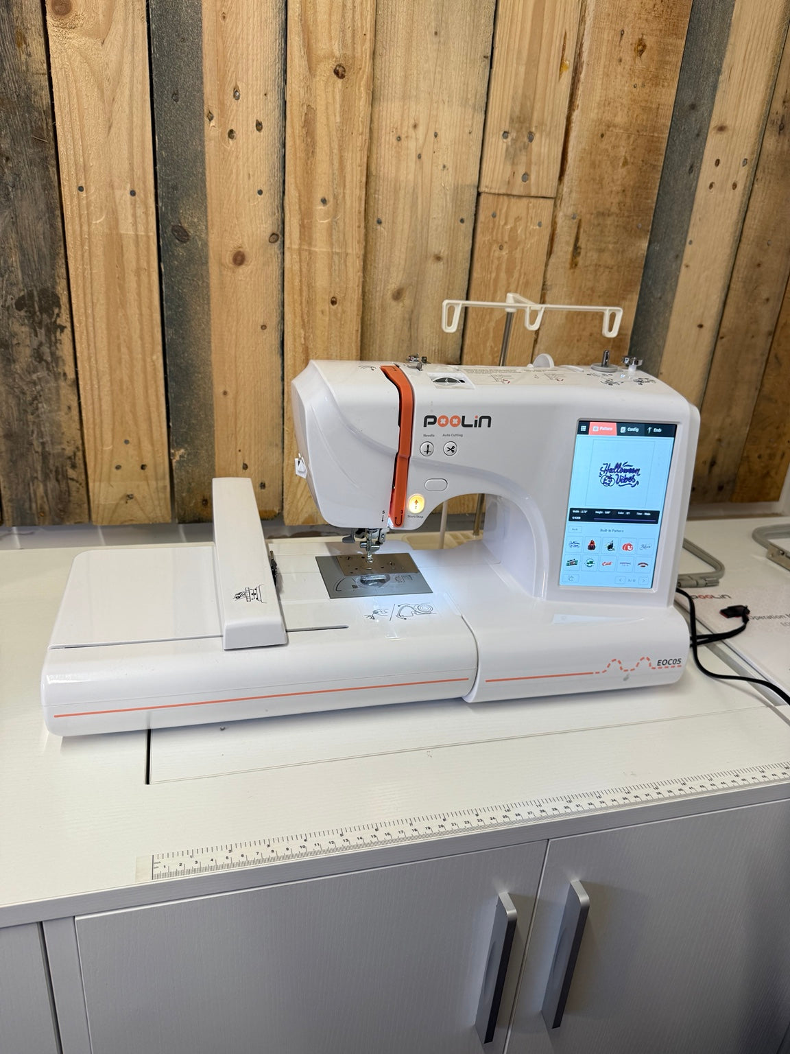 Actual pre-loved Poolin EOC05 embroidery machine