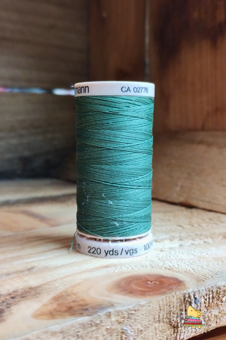 Gutermann 100% Cotton Hand Quilting Thread 200m (8724)
