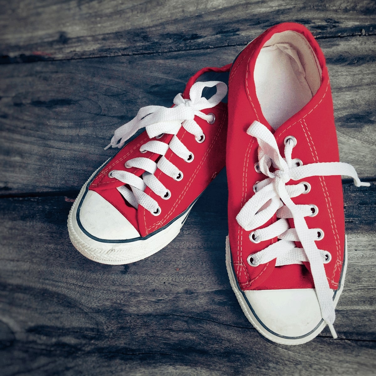 Dylon Hand Dye: 36 - Tulip Red