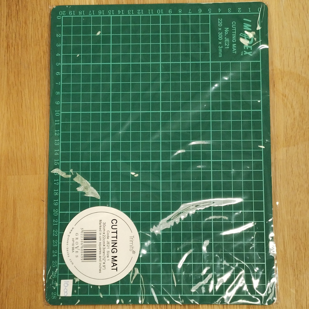 Trimits Cutting Mat 12x9 inches