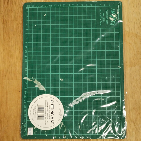 Trimits Cutting Mat 12x9 inches