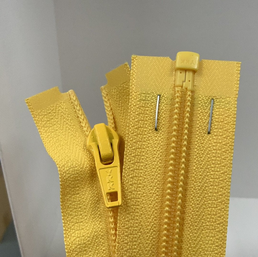 YKK Nylon Open End Zip 41cm 16inch: Yellow Gold (001) ZS1\E9