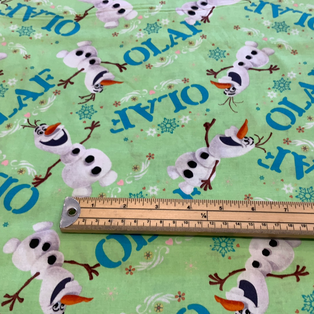 Frozen OLaf Toss - 100% Cotton Fabric per LFG04