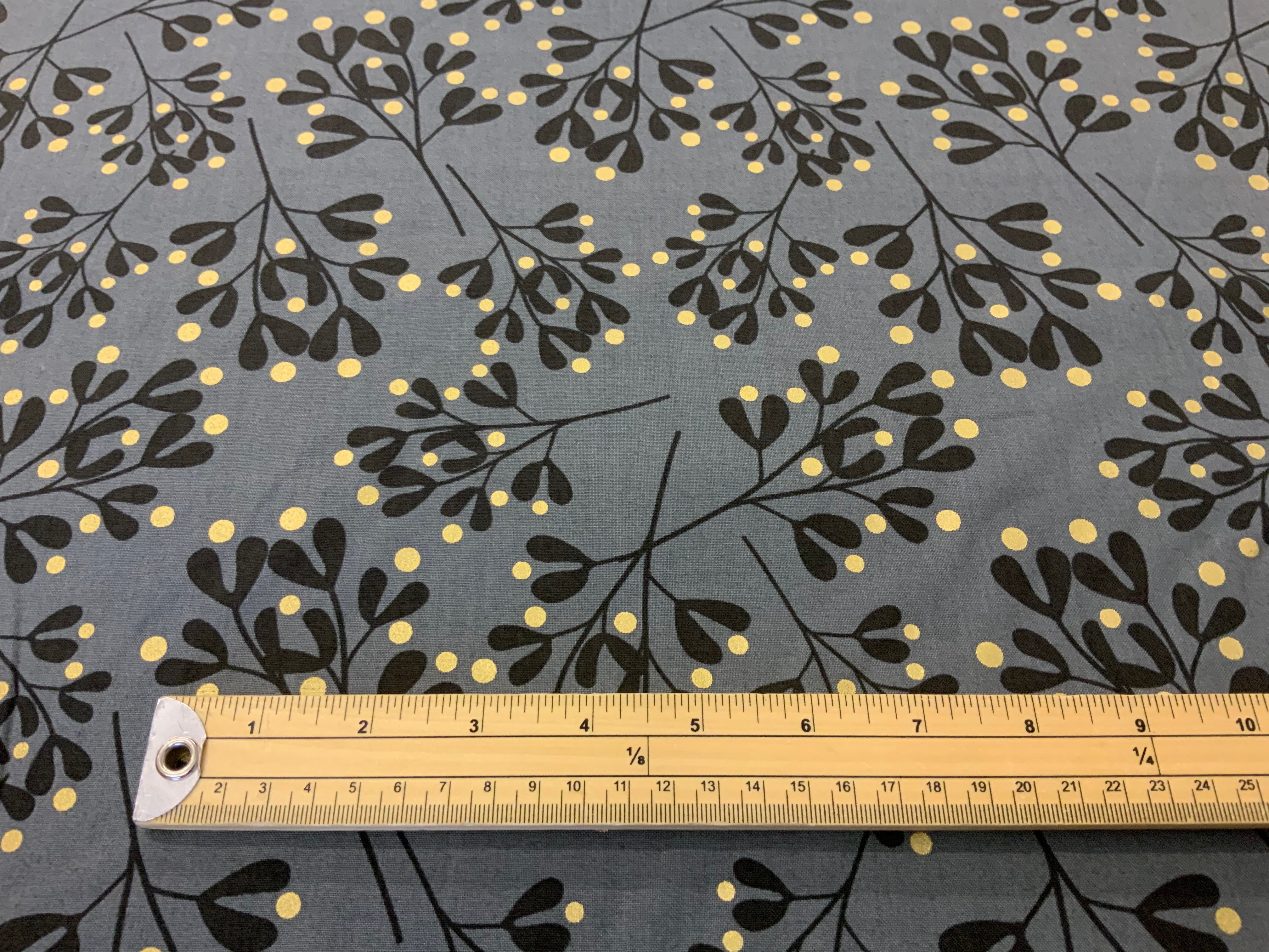 X082 White Christmas by Brigitte Heitland for Zen Chic #1656 | Moda - 1/2 Metre