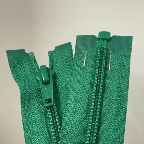 YKK Nylon Open End Zip 56cm 22inch: Emerald (152) ZS1\T6