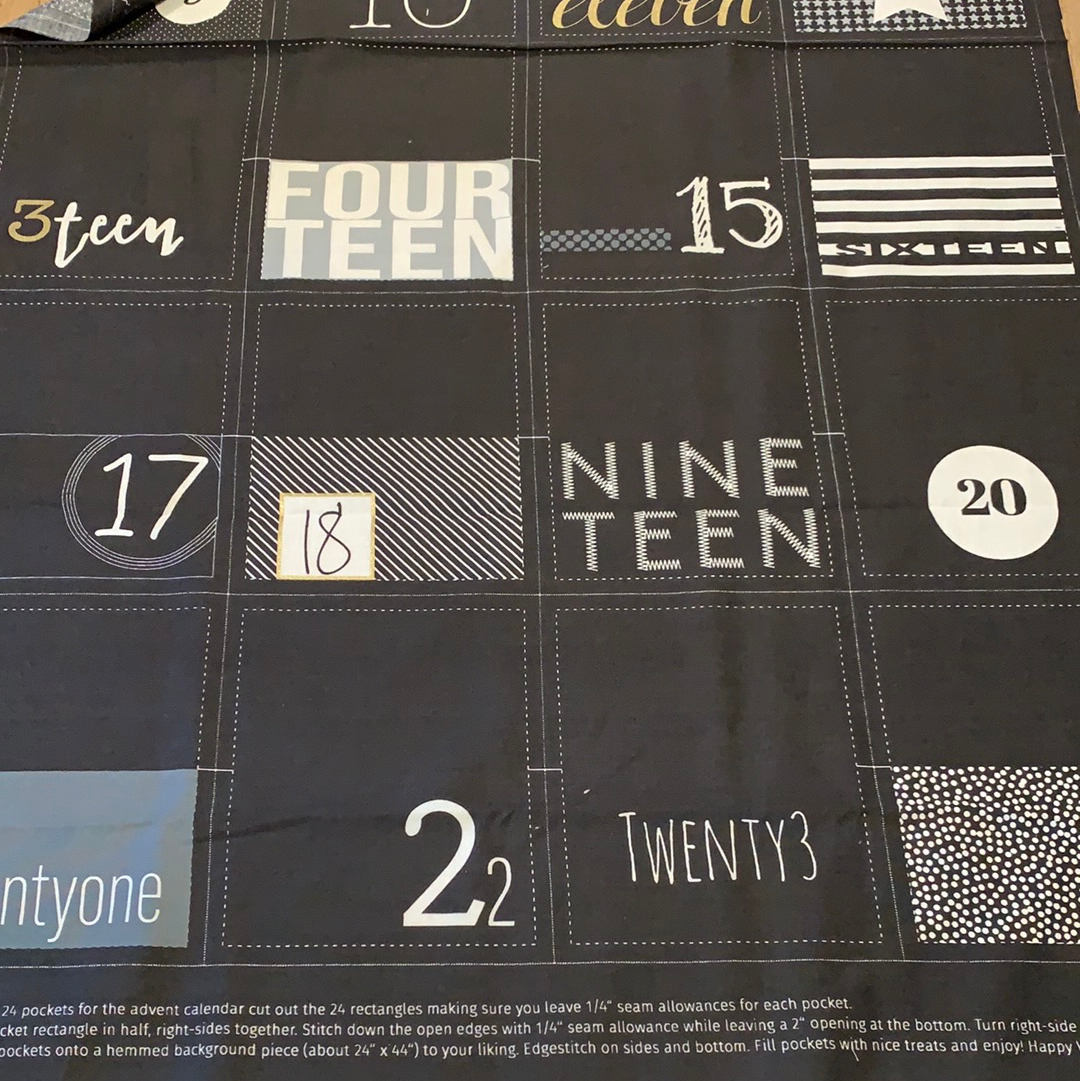 XP011 Christmas advent Panel Black Cream metallic from Zen Chic for Moda