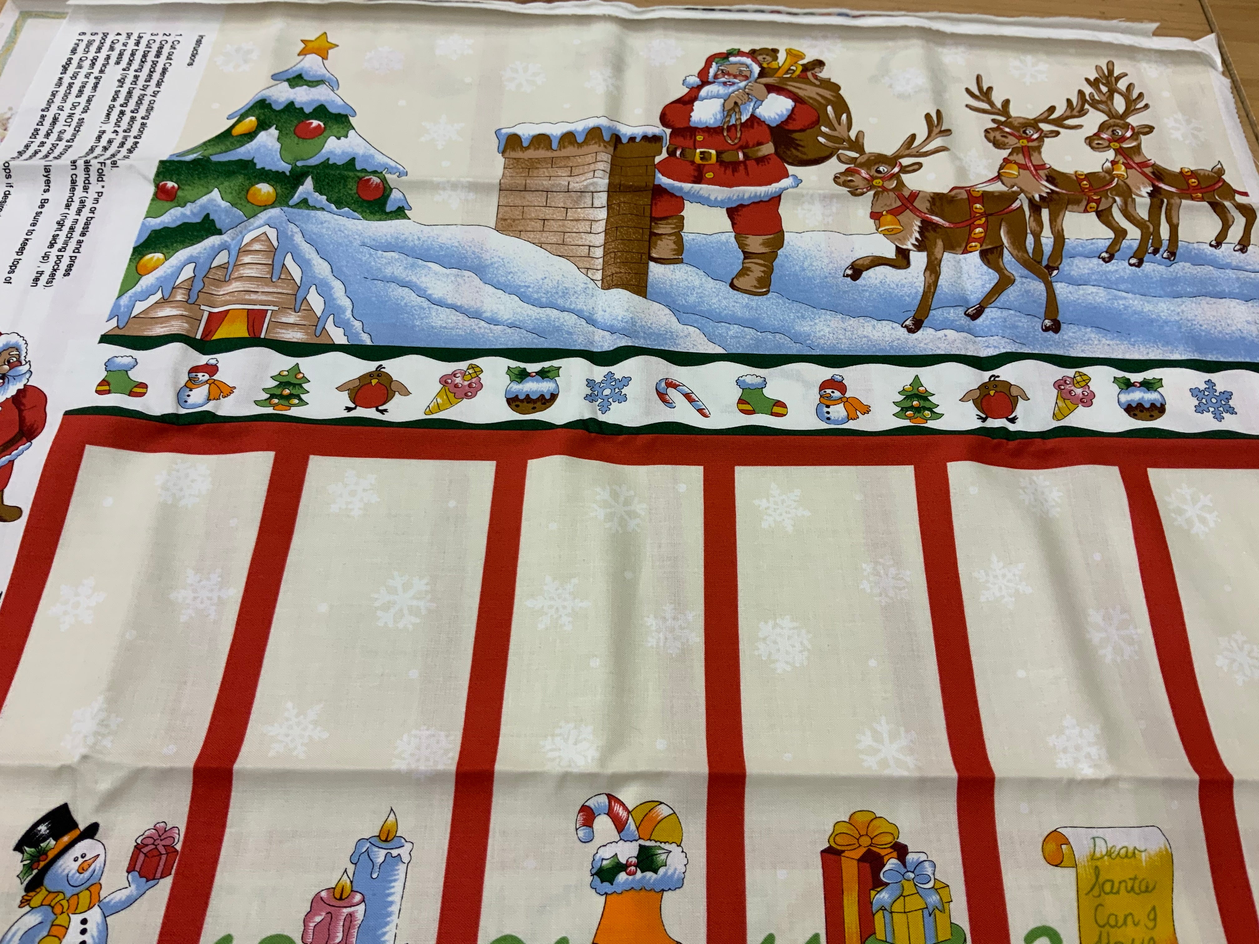 XP035 Santa on Roof Christmas Panel easy fold Nutex