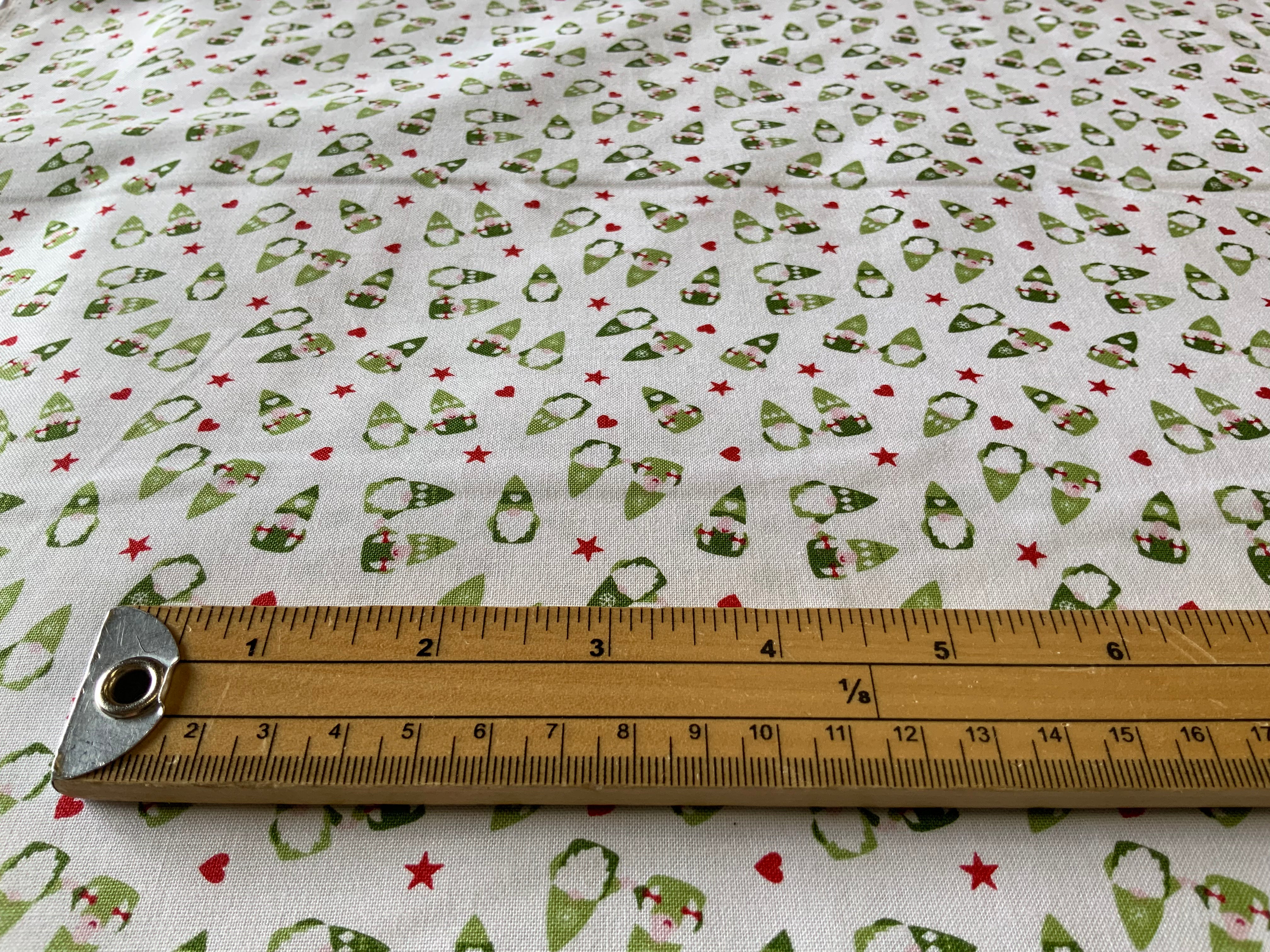 X111 Hygge Christmas D# C29 | Lewis & Irene - 1/2 metre