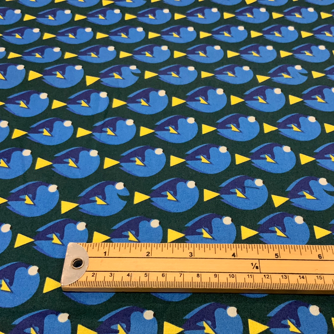 Disney - Finding Dory- 100% Cotton Fabric - LFH17