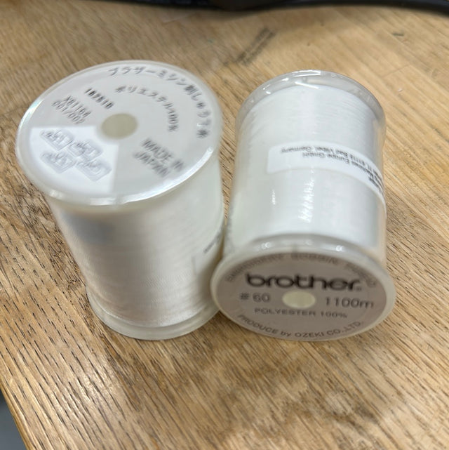 Brother White Embroidery Bobbin Thread 60-Weight 1000m EBT-CEN – X81164001 / SAEBT